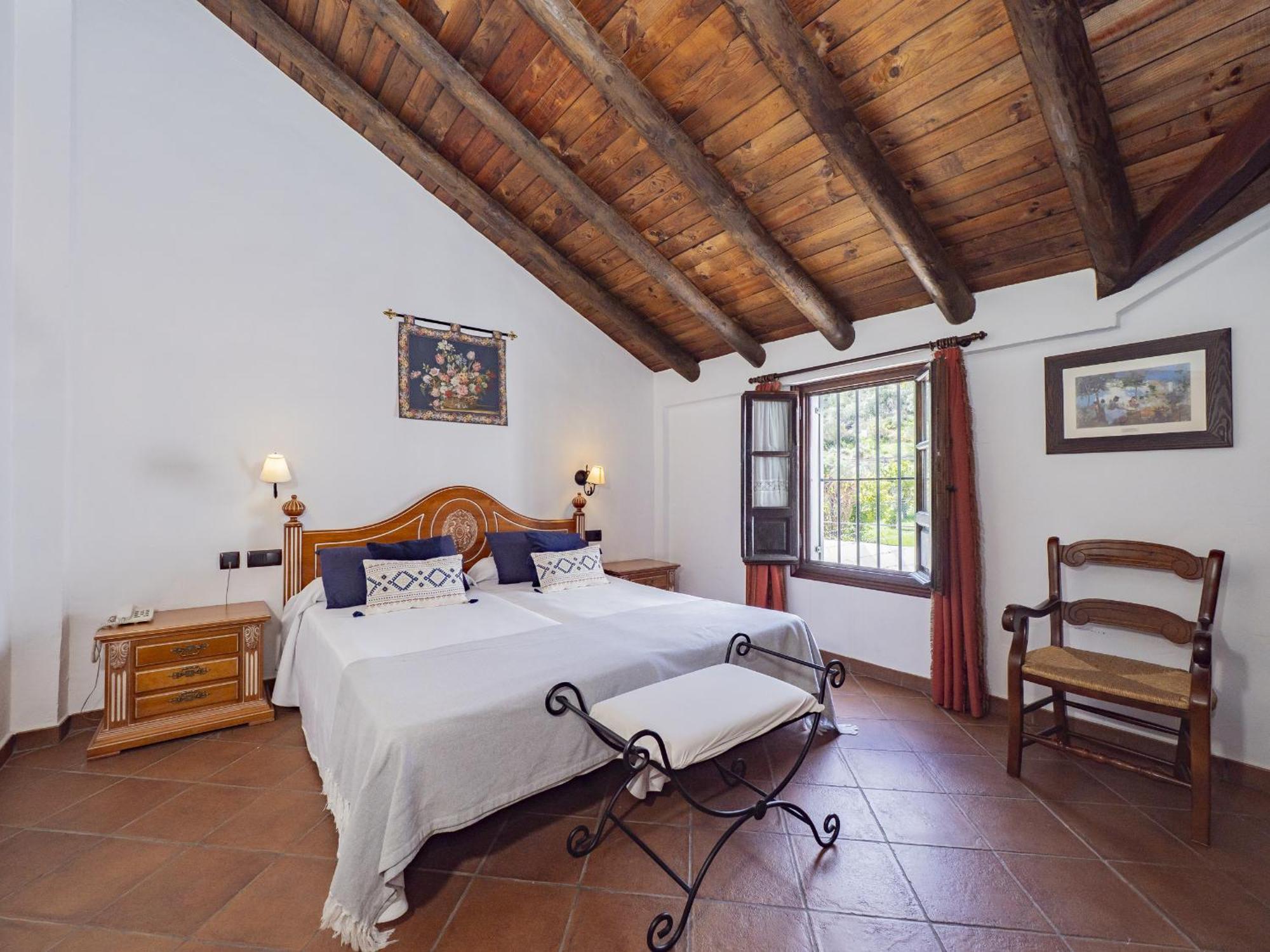 Cubo'S Hotel Cortijo San Antonio Касарабонела Экстерьер фото